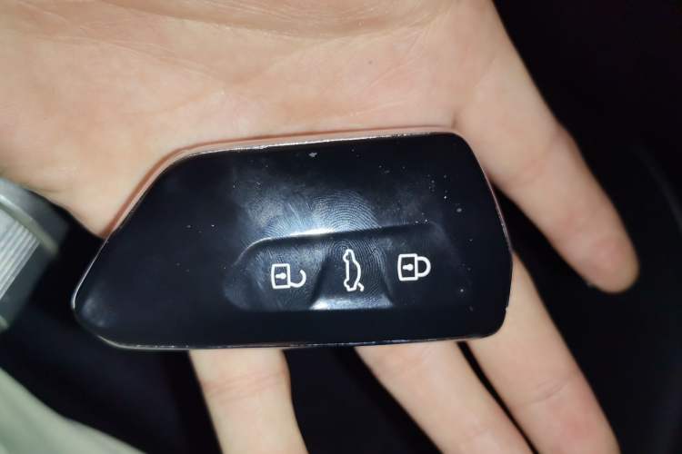 Used Volkswagen Golf 2021 280TSI DSG Pro Vehicle Key