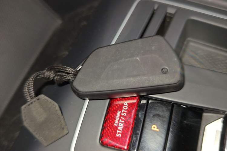 Used Volkswagen Golf 2021 280TSI DSG Pro Vehicle Key