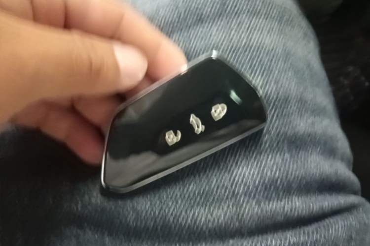 Used Volkswagen Golf 2021 280TSI DSG Pro Vehicle Key