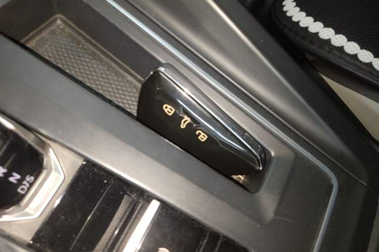 Used Volkswagen Golf 2021 280TSI DSG Pro Vehicle Key