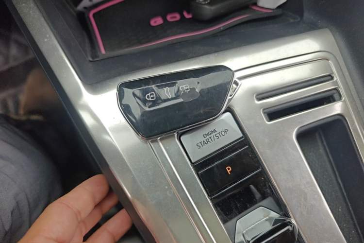 Used Volkswagen Golf 2021 280TSI DSG Pro Vehicle Key