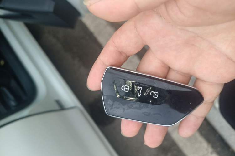 Used Volkswagen Golf 2021 280TSI DSG Pro Vehicle Key