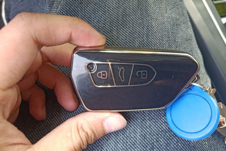 Used Volkswagen Golf 2021 280TSI DSG Pro Vehicle Key