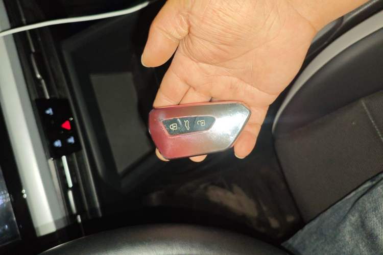 Used Volkswagen Golf 2021 280TSI DSG 30th Anniversary Edition Vehicle Key