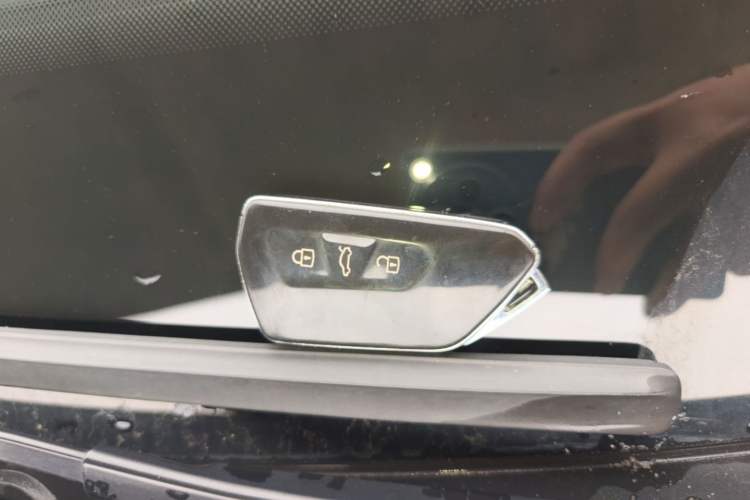 Used Volkswagen Golf 2021 280TSI DSG Pro Vehicle Key