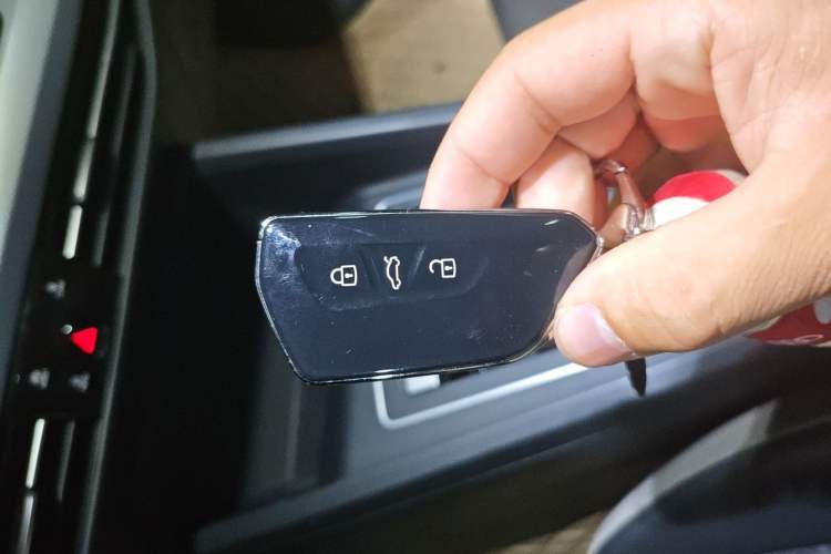 Used Volkswagen Golf 2021 280TSI DSG Pro Vehicle Key