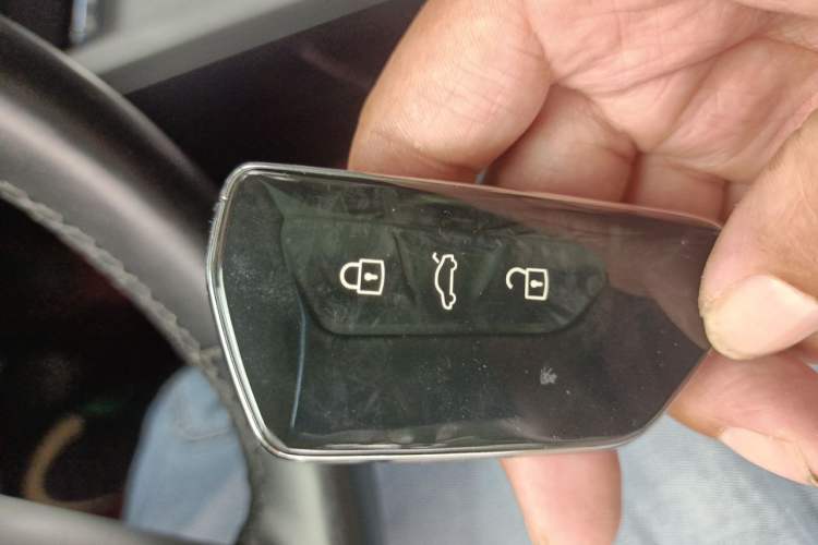 Used Volkswagen Golf 2021 280TSI DSG Pro Vehicle Key