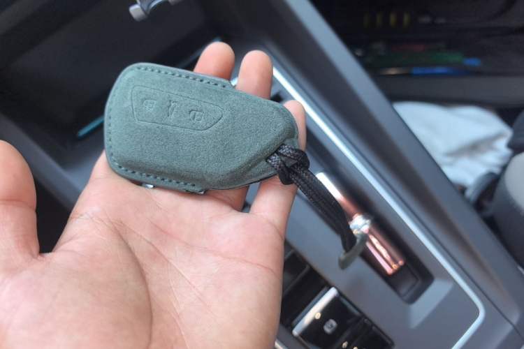 Used Volkswagen Golf 2021 280TSI DSG Pro Vehicle Key