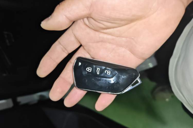 Used Volkswagen Golf 2021 280TSI DSG Pro First Edition Vehicle Key