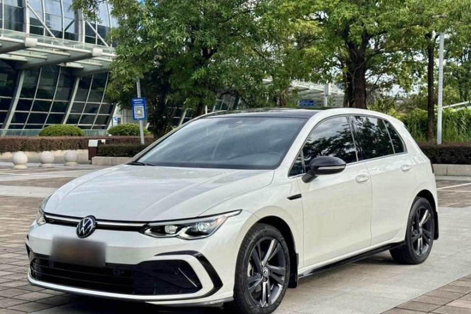 Volkswagen Golf 2021