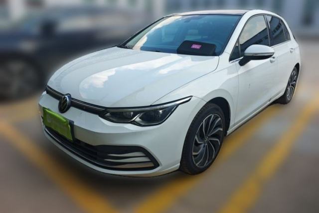 Ojetý Volkswagen Golf 2021 280TSI DSG Pro