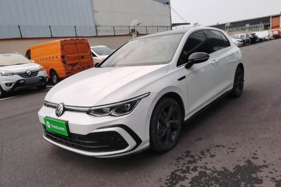 Volkswagen Golf 2021