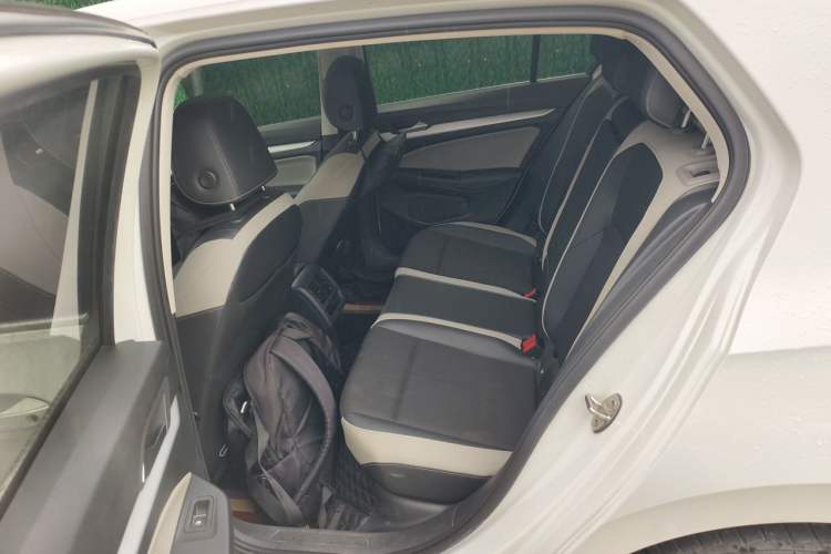 Used Volkswagen Golf 2021 280TSI DSG Pro Left Rear Seat