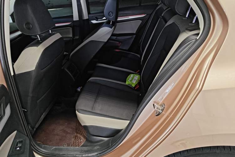 Used Volkswagen Golf 2021 280TSI DSG Pro Left Rear Seat