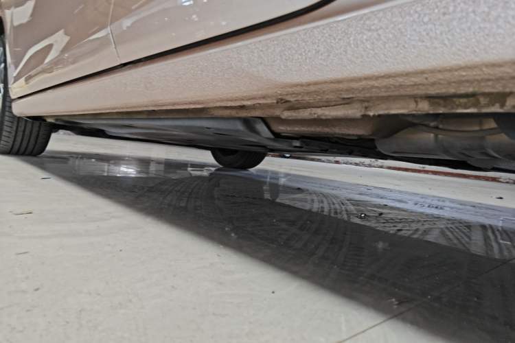 Used Volkswagen Golf 2021 280TSI DSG Pro Left Side Sill