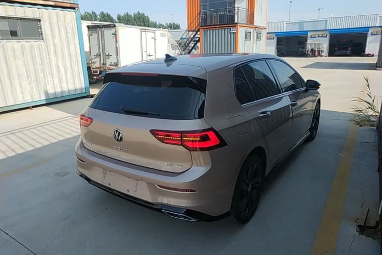 Used Volkswagen Golf 2021 280TSI DSG R-Line Rear Right 45 Deg