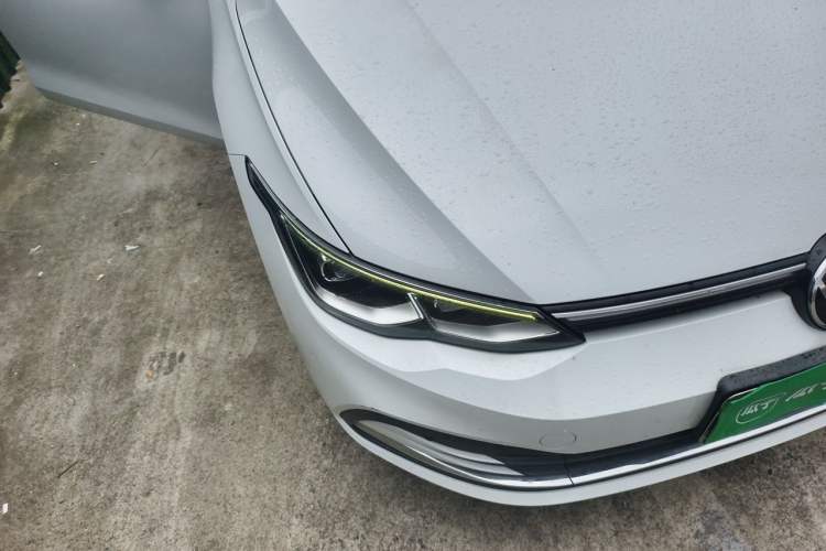 Used Volkswagen Golf 2021 280TSI DSG Pro Right Front Headlight
