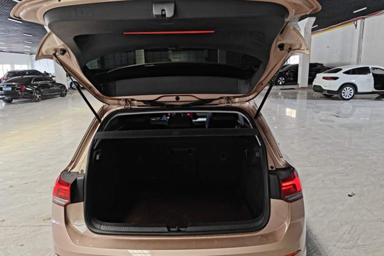 Used Volkswagen Golf 2021 280TSI DSG Pro Trunk