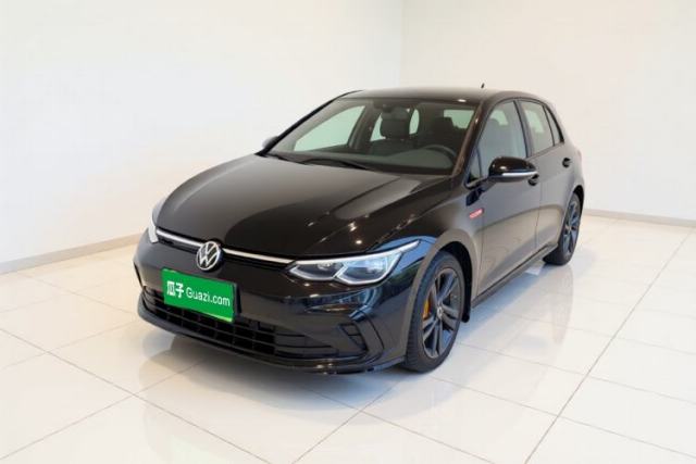 Ojetý Volkswagen Golf 2023 280TSI DSG R-Line Lite