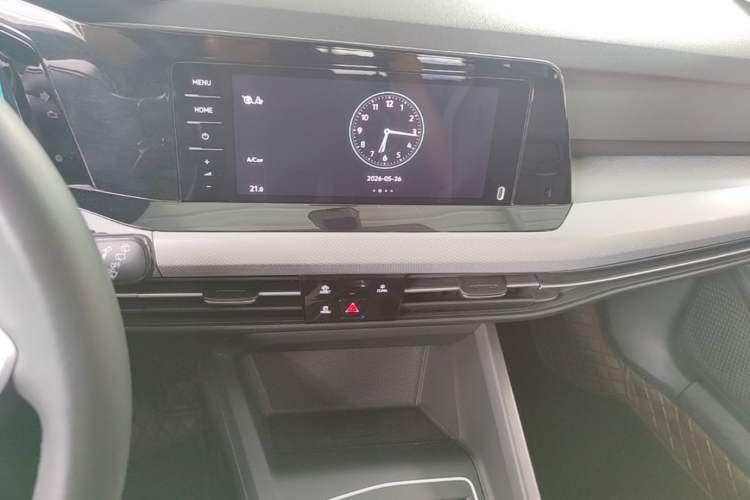 Used Volkswagen Golf 2023 Facelift 280TSI DSG Pro Audio And AC Panel