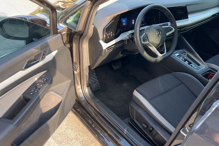 Used Volkswagen Golf 2023 Facelift 280TSI DSG Pro Driver Seat