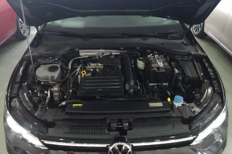Used Volkswagen Golf 2023 Facelift 280TSI DSG Pro Engine Bay