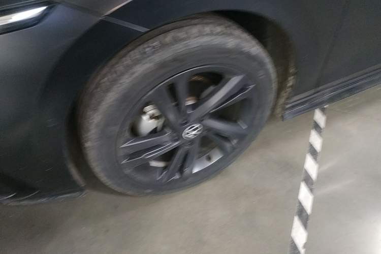 Used Volkswagen Golf 2023 280TSI DSG R-Line Lite Exterior 4