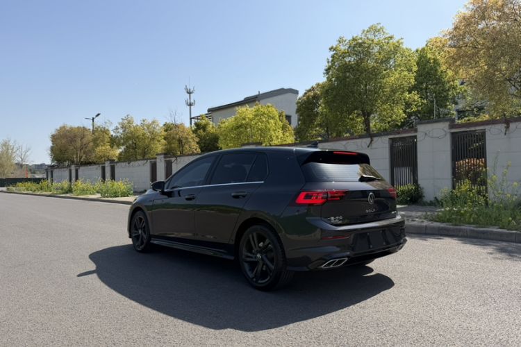Used Volkswagen Golf 2023 Facelift 280TSI DSG R-Line Lite Exterior 8