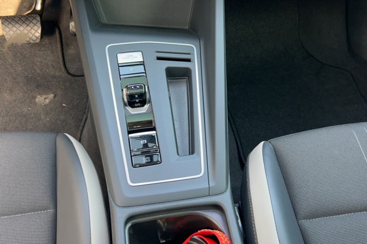 Used Volkswagen Golf 2023 Facelift 280TSI DSG Pro Gear Lever