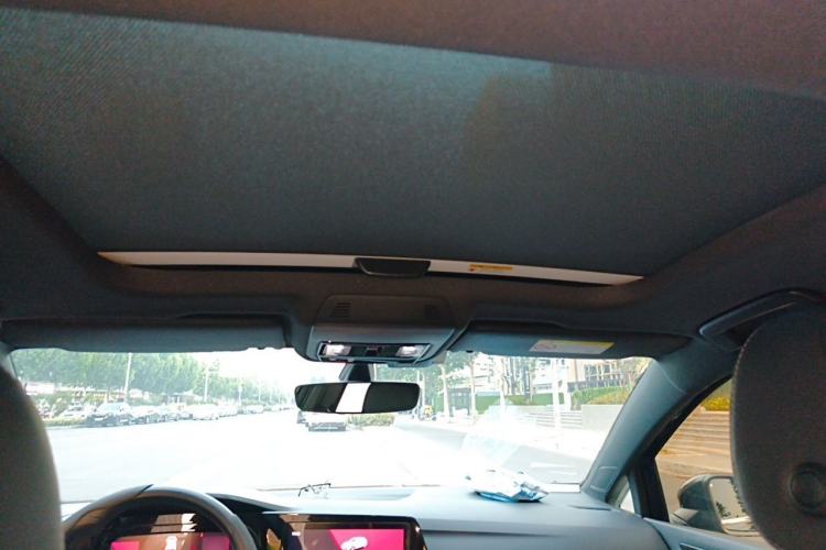 Used Volkswagen Golf 2023 280TSI DSG R-Line Lite Headliner