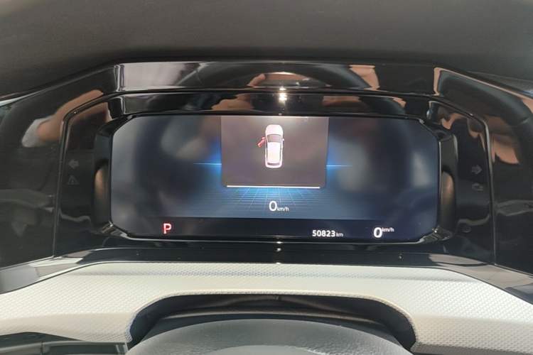 Used Volkswagen Golf 2023 280TSI DSG Pro Instrument Cluster