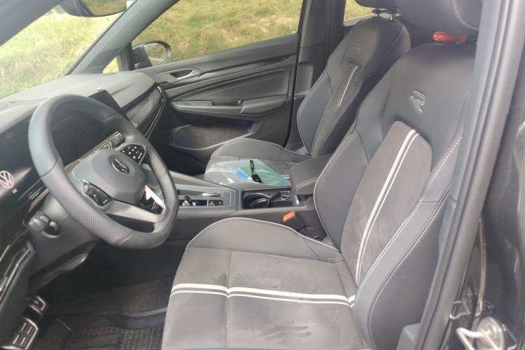 Used Volkswagen Golf 2023 280TSI DSG R-Line 20th Anniversary Edition Left Front Seat