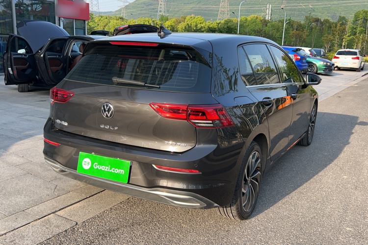 Used Volkswagen Golf 2023 Facelift 280TSI DSG Pro Rear Right 45 Deg