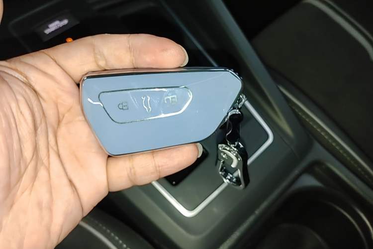Used Volkswagen Golf 2023 Facelift 280TSI DSG R-Line Lite Vehicle Key