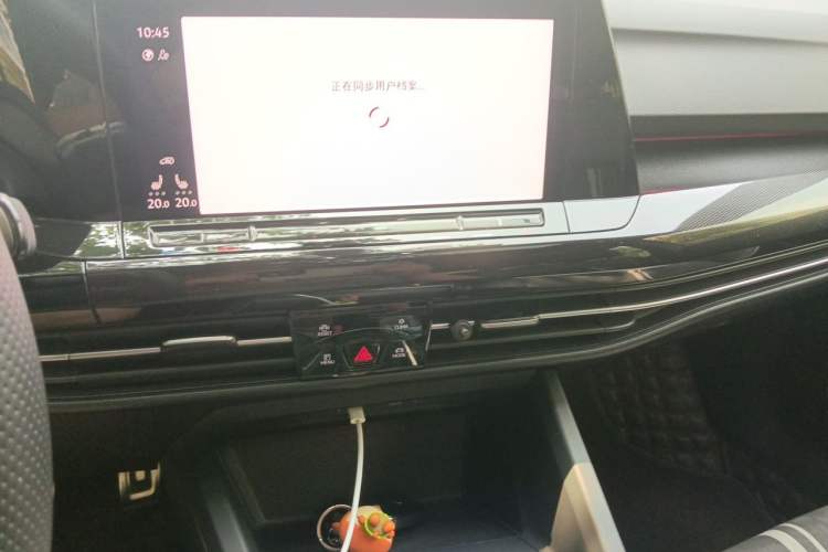 Used Volkswagen Golf 2023 280TSI DSG R-Line Lite Audio And AC Panel