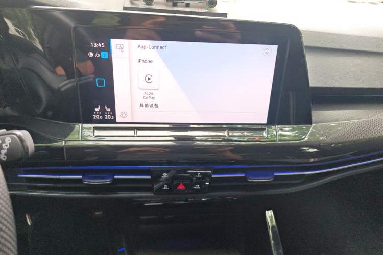 Used Volkswagen Golf 2023 280TSI DSG R-Line Lite Audio And AC Panel