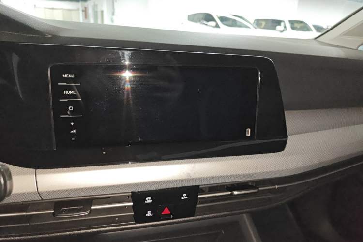 Used Volkswagen Golf 2023 Facelift 280TSI DSG Pro Audio And AC Panel