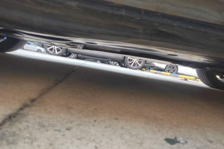 Used Volkswagen Golf 2023 Facelift 280TSI DSG R-Line Lite Chassis Front Left