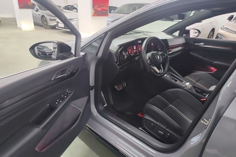 Used Volkswagen Golf 2023 Facelift 280TSI DSG R-Line Lite Driver Seat