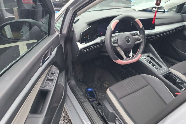 Used Volkswagen Golf 2023 Facelift 280TSI DSG Pro Driver Seat