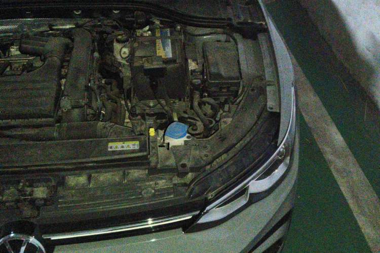 Used Volkswagen Golf 2023 Facelift 280TSI DSG R-Line Lite Engine Bay Left
