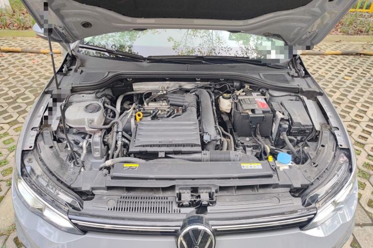 Used Volkswagen Golf 2023 280TSI DSG Pro Engine Bay