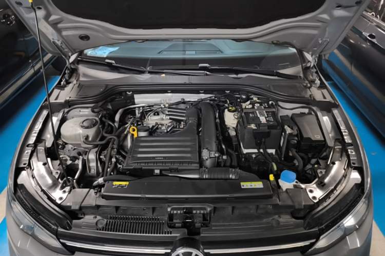 Used Volkswagen Golf 2023 Facelift 280TSI DSG Pro Engine Bay