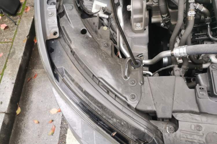 Used Volkswagen Golf 2023 280TSI DSG Pro Engine Bay Right