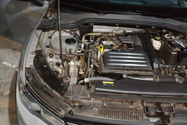 Used Volkswagen Golf 2023 Facelift 280TSI DSG Pro Engine Bay Right