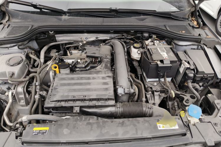 Used Volkswagen Golf 2023 280TSI DSG Pro Engine Bay