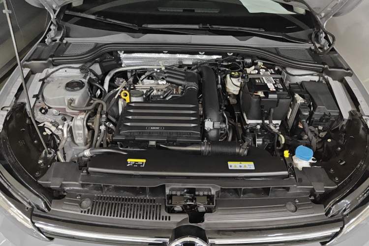 Used Volkswagen Golf 2023 Facelift 280TSI DSG Pro Engine Bay