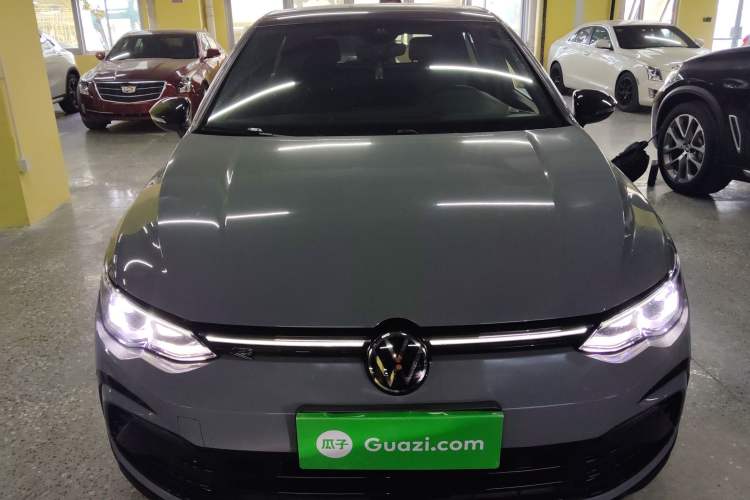 Used Volkswagen Golf 2023 Facelift 280TSI DSG R-Line Exterior 1
