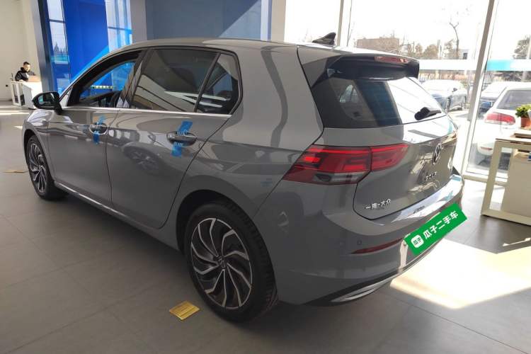Used Volkswagen Golf 2023 Facelift 280TSI DSG Pro Exterior 2