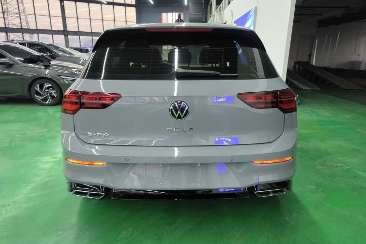 Used Volkswagen Golf 2023 Facelift 280TSI DSG R-Line Lite Exterior 4